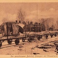 Руины железнодорожного вокзала и водонапорной башни, уничтоженных во время первой мировой войны, 1915-1918 гг.