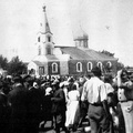 Рынок. На заднем фоне - Спасо-Преображенская церковь, 30-е гг.