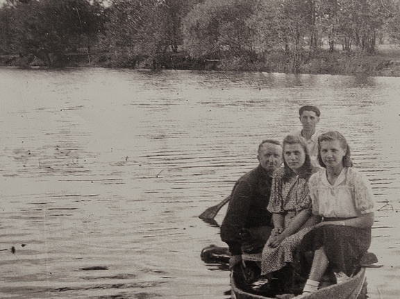 Комсомольское озеро на ул.Каминского, 1950-е гг.