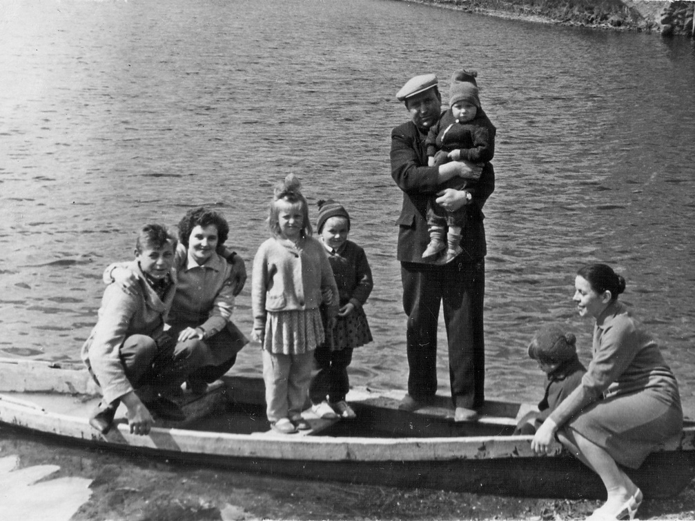 Комсомольское озеро на ул.Каминского, 1950-е гг.