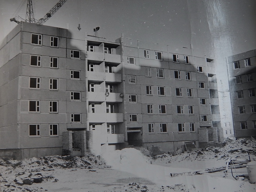 Строительство микрорайона Корени, 1988 г.