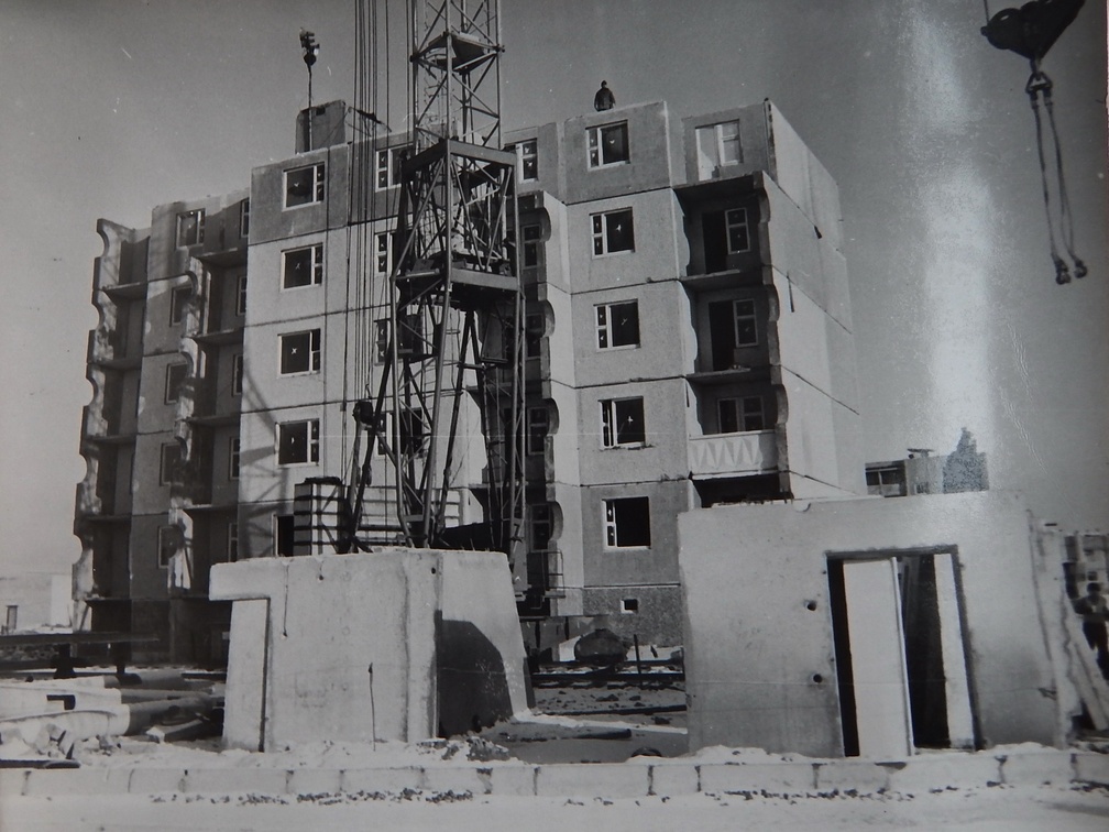 Строительство микрорайона Корени, 1988 г.