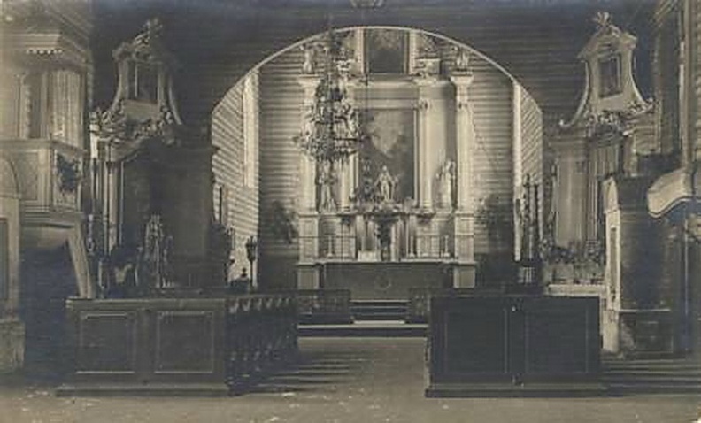 Внутреннее убранство Троицого костёла, 1916 г..jpg