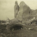 Башня кревского замка, уничтоженная в результате артиллеристского обстрела 17 июля 1917 г.
