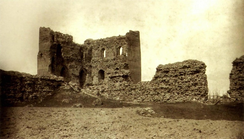 Кревский замок, фото Т.Ходько, 1905 г..jpg