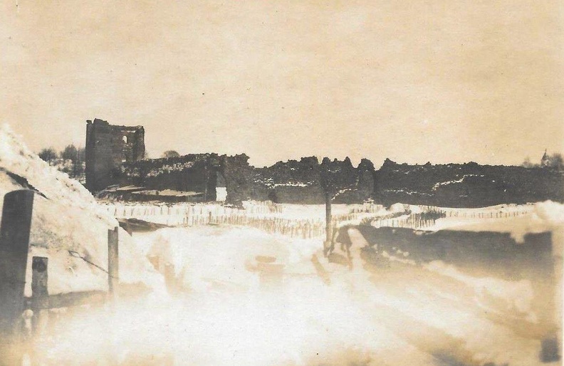 Руины кревского замка, 1917 г.-.jpg