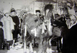 Начало 60-х, сморгонцы провожают зиму на ул.Танкистов (ранее Медведская или Скоморошья)