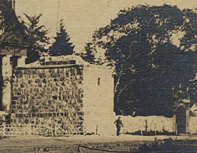 Колокольня у Троицкого костёла,1915 г..jpg